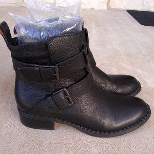 Size 9 Kenneth Cole Gentle Souls Leather Strap Black Moto Boots
